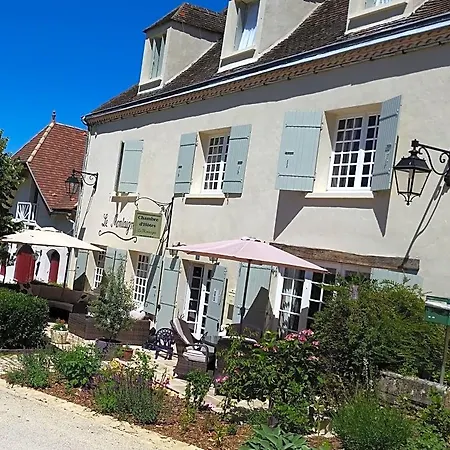 Le Montaigne 3* Saint-Alvere
