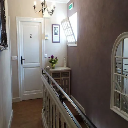 Le Montaigne Bed and breakfast