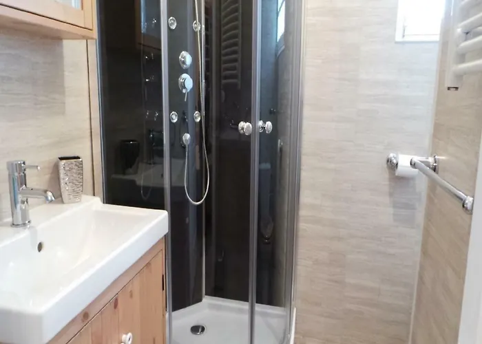 Le Montaigne 3* Saint-Alvère