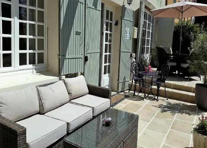 Le Montaigne Saint-Alvère